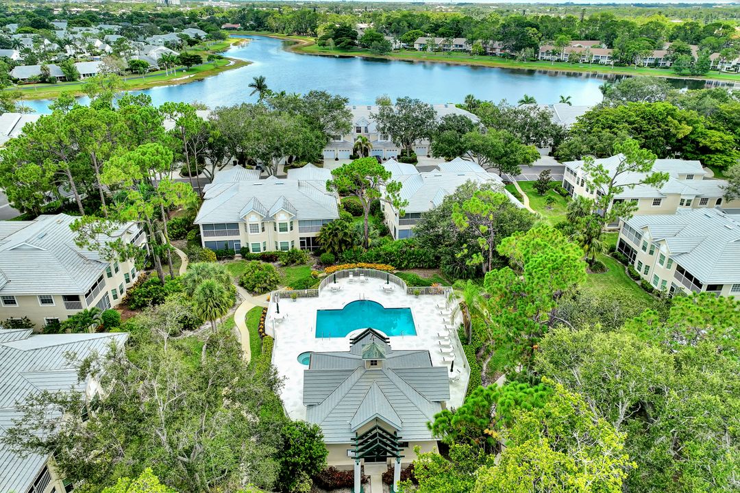 2811 Aintree Ln  #E204, Naples, FL 34112