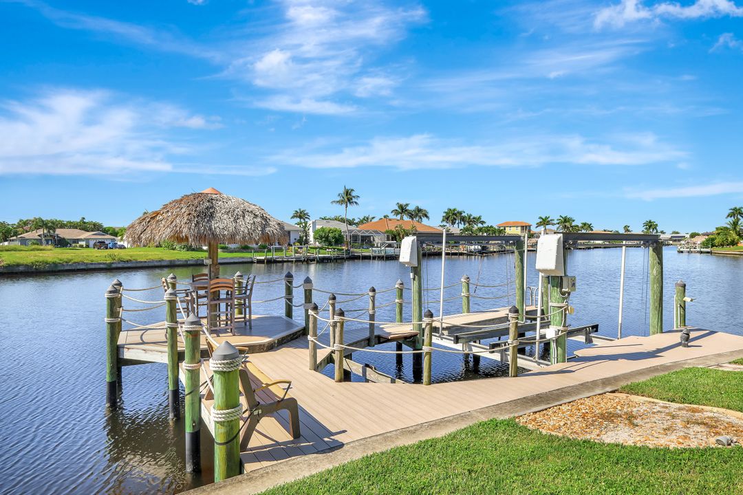 2216 SW 49th Terrace, Cape Coral, FL 33914