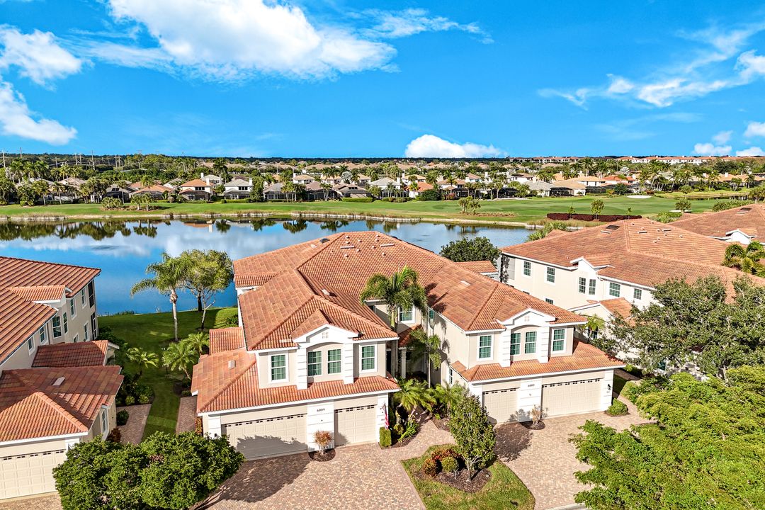 6009 Trophy Dr #802, Naples, FL 34110