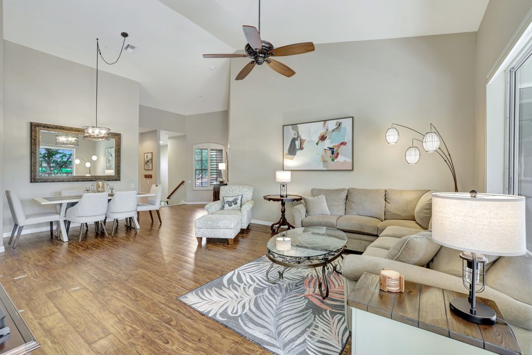 8560 Danbury Blvd #202, Naples, FL 34120