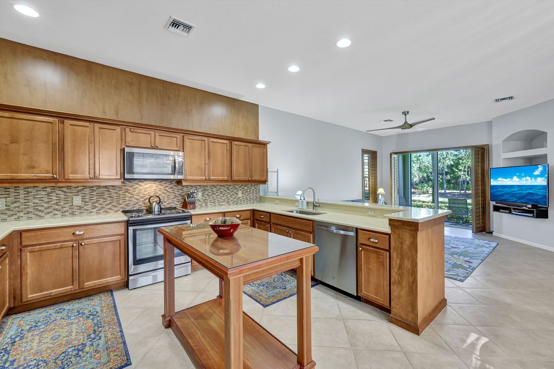 21981 Longleaf Trail Dr, Bonita Springs, FL 34135