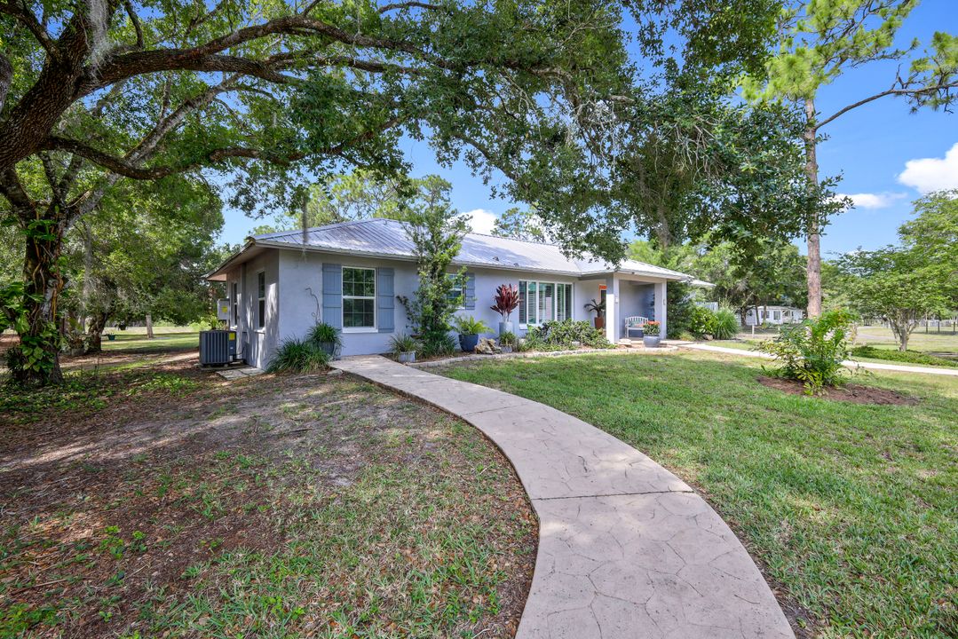 7683 Co Rd 78, LaBelle, FL 33935