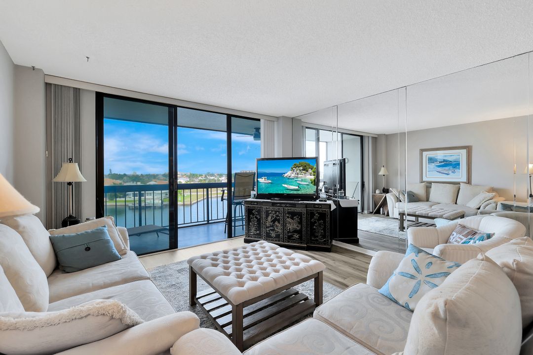 693 Seaview Ct #A-506, Marco Island, FL 34145