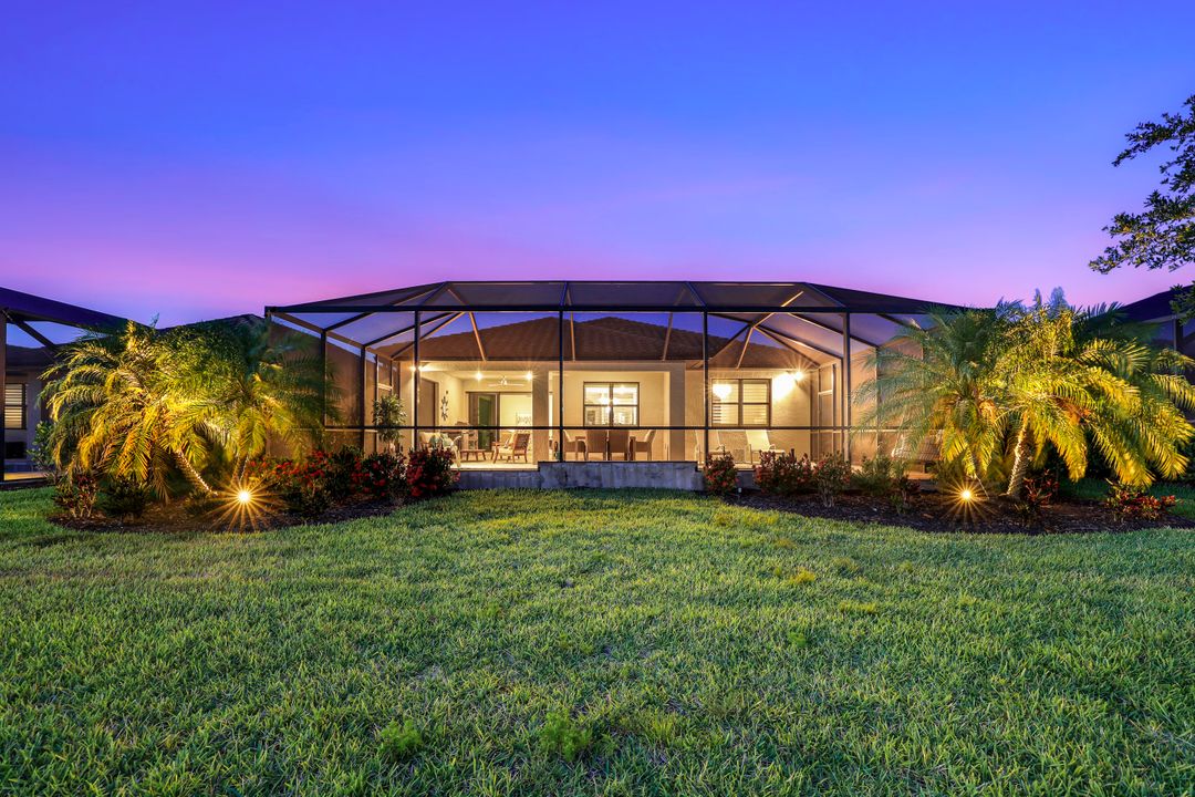 19572 Utopia Ln, Estero, FL 33913
