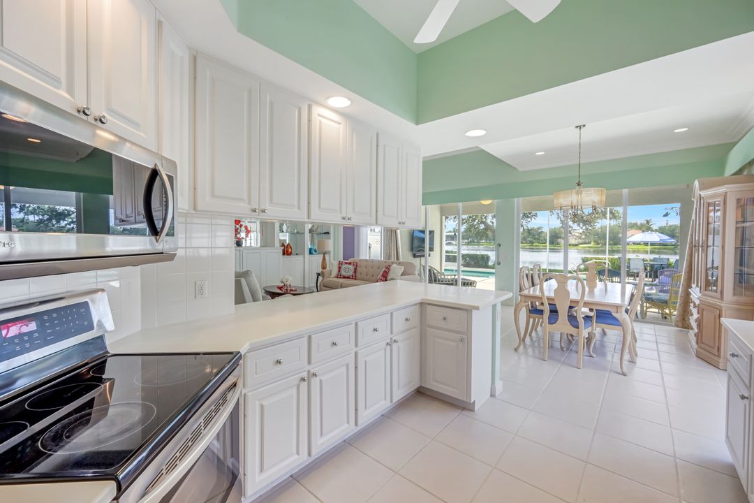 3794 Whidbey Way, Naples, FL 34119