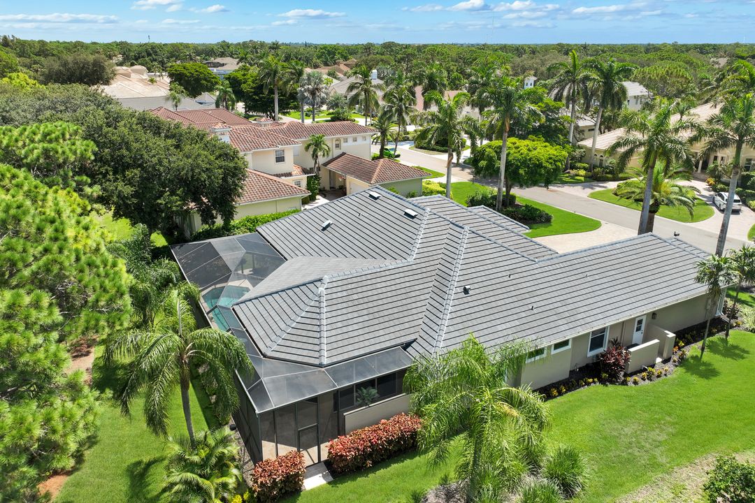 260 Cheshire Way, Naples, FL 34110