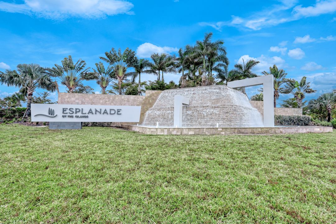 15261 Zeno Wy #102, Naples, FL 34114