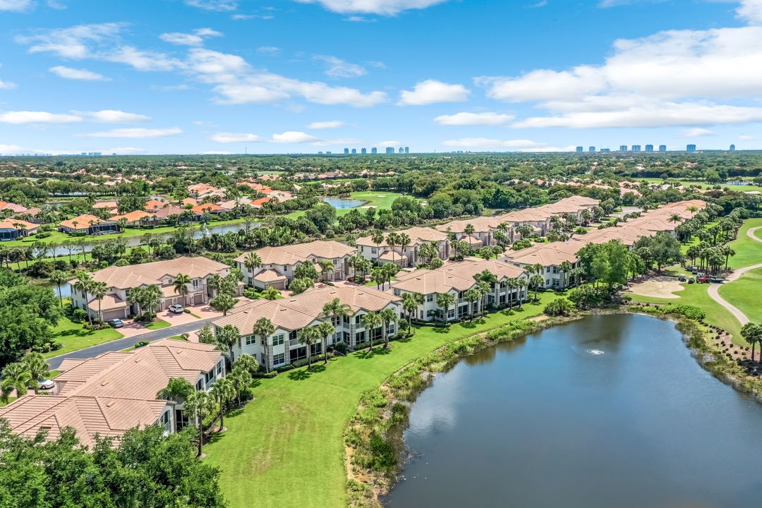 10352 Autumn Breeze Dr #202, Bonita Springs, FL 34135