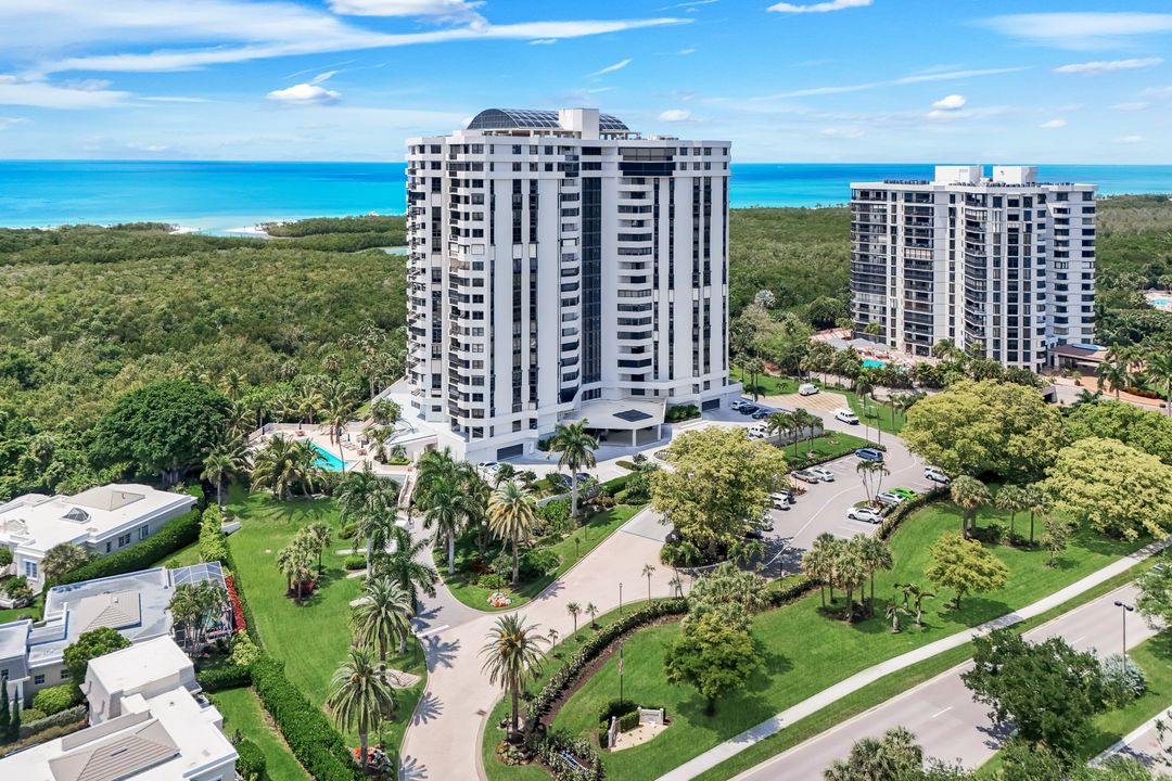 6001 Pelican Bay Blvd #1606, Naples, FL 34108