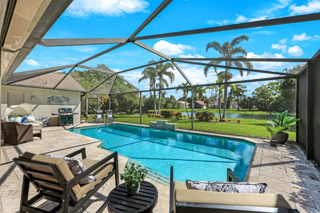 146 Plantation Cir, Naples, FL 34104