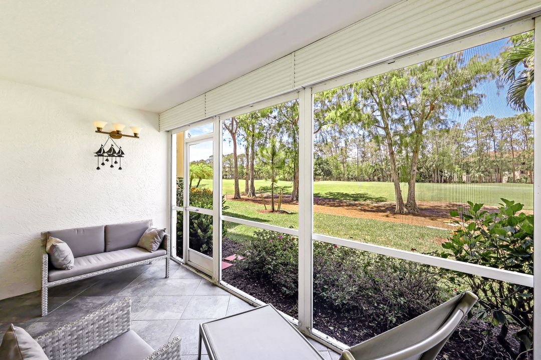 3695 Amberly Cir #E 107, Naples, FL 34112