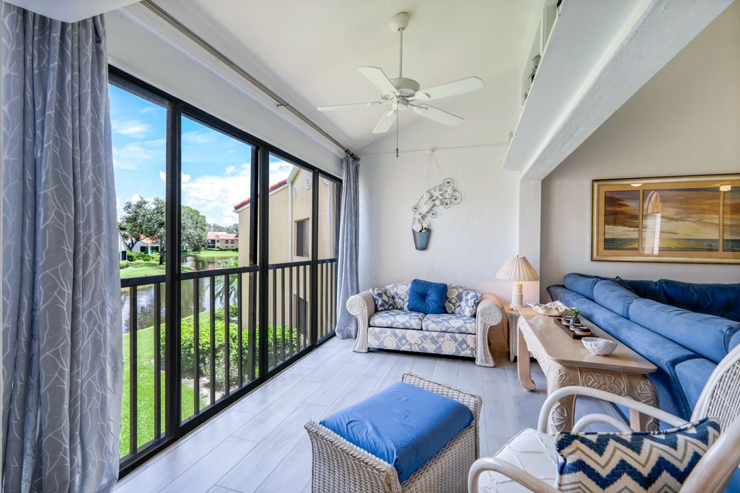 637 Beachwalk Cir #E-203, Naples, FL 34108