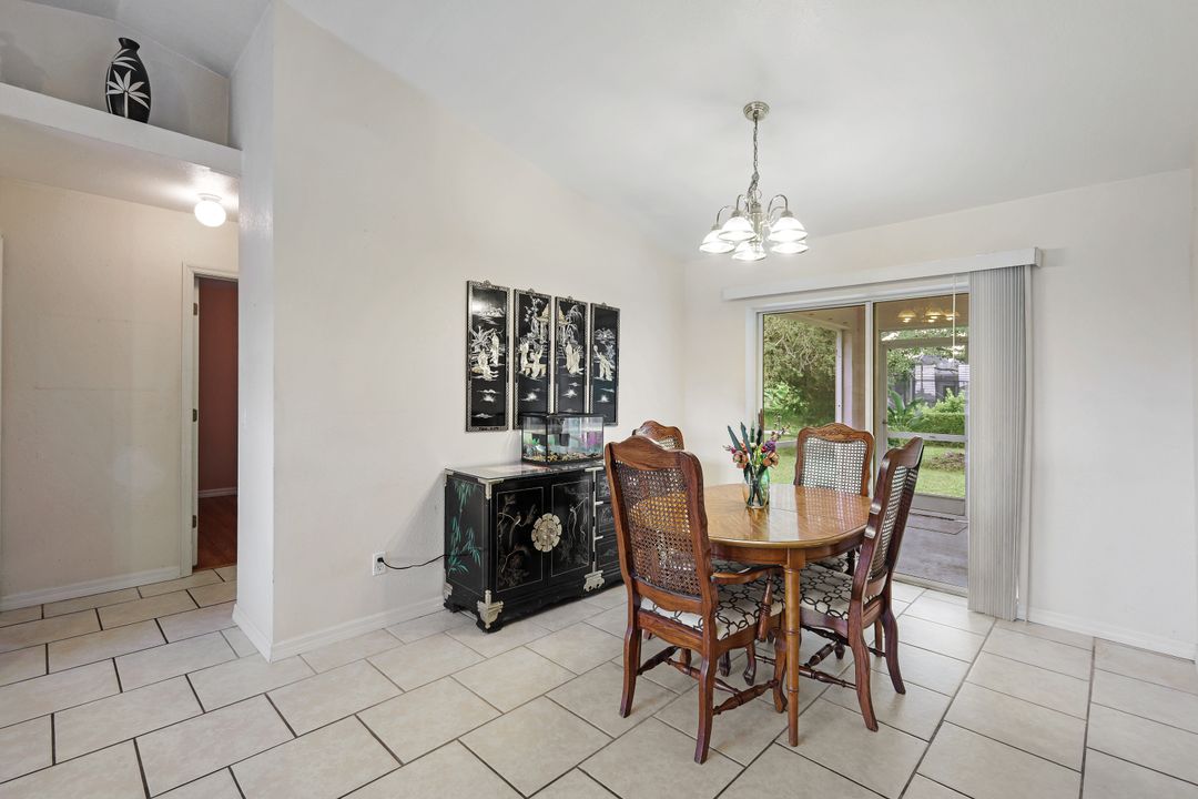 1332 SW 1st Ave, Cape Coral, FL 33991