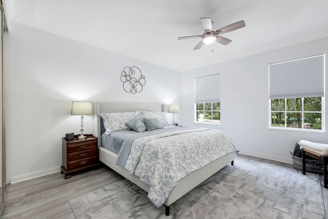 6214 Towncenter Cir, Naples, FL 34119