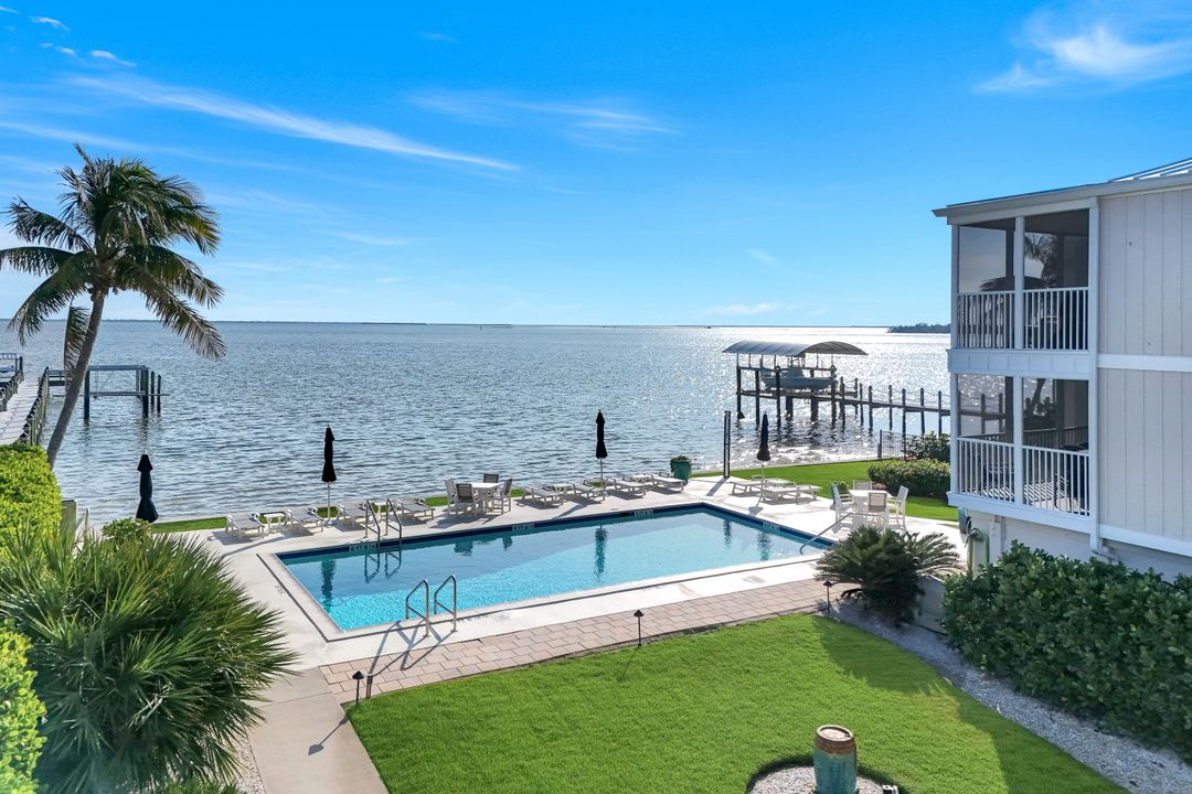 11410 Old Lodge Ln #2B, Captiva, FL 33924