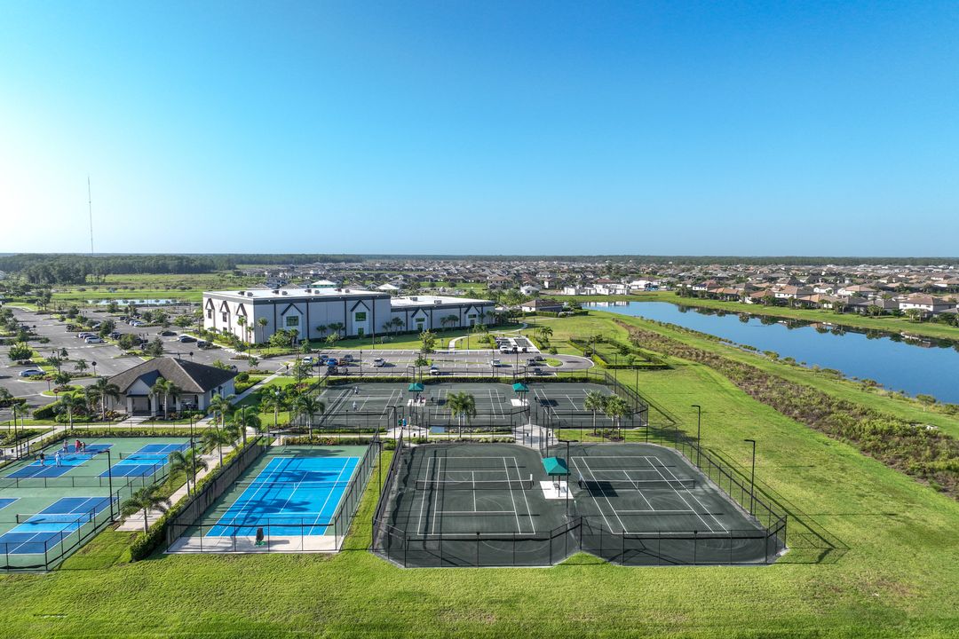 20301 Barefoot Ski Blvd, Estero, FL 33928