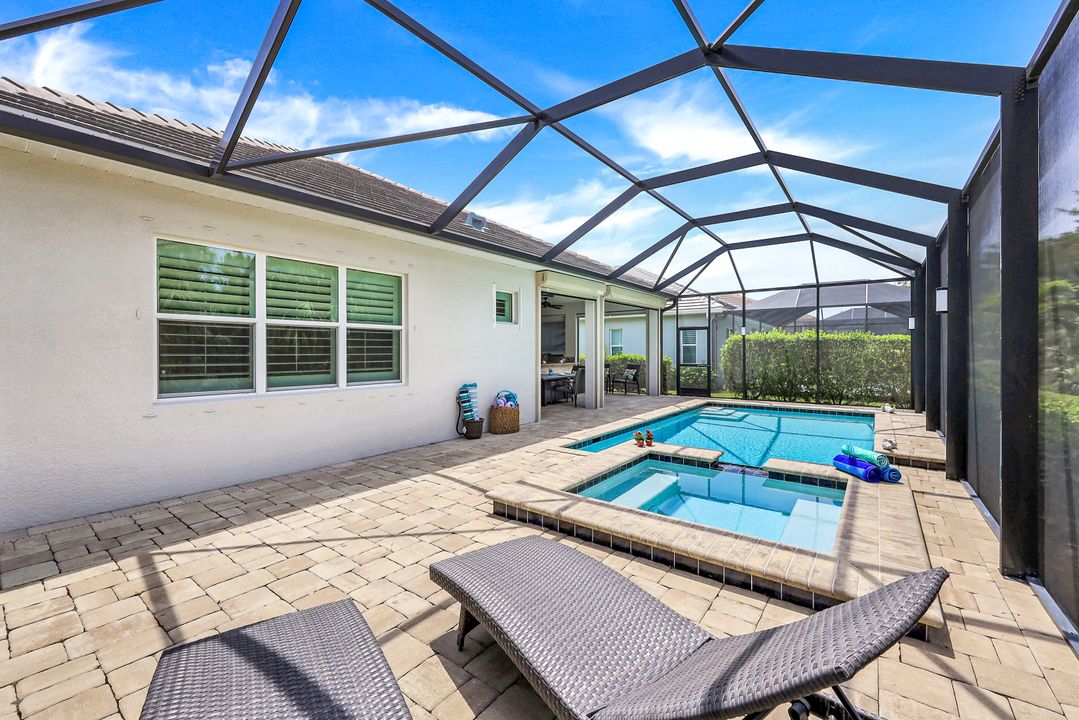 13749 Woodhaven Cir, Fort Myers, FL 33905