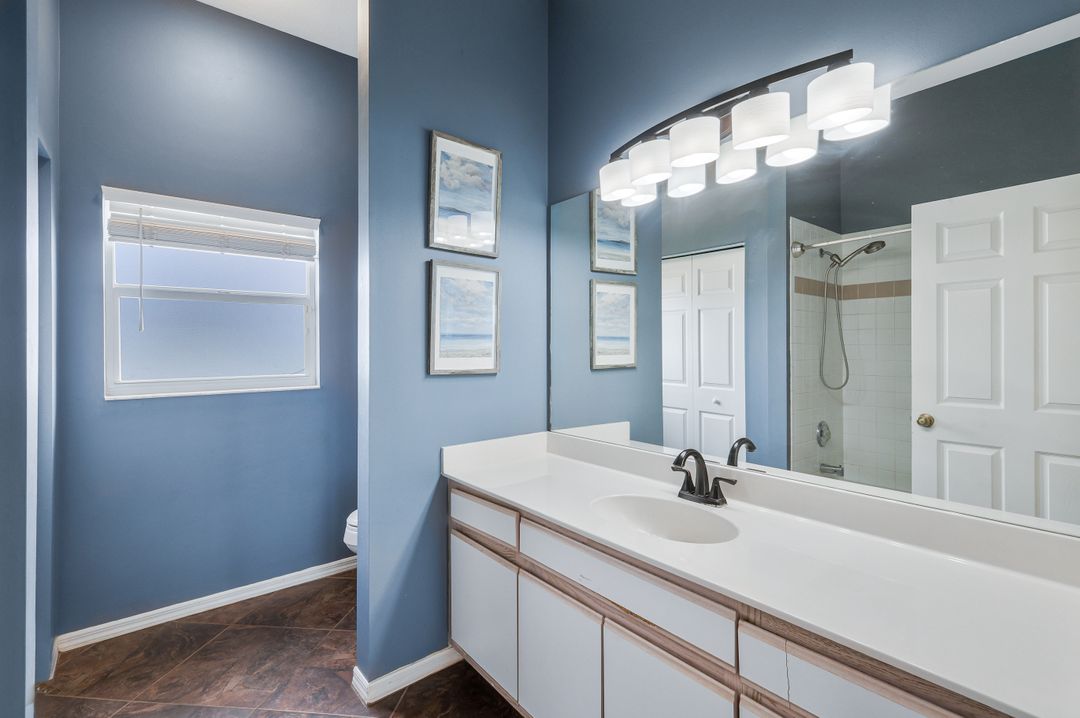 1728 NW 7th Ave, Cape Coral, FL 33993