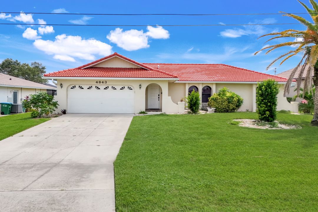 4843 Triton Ct W, Cape Coral, FL 33904