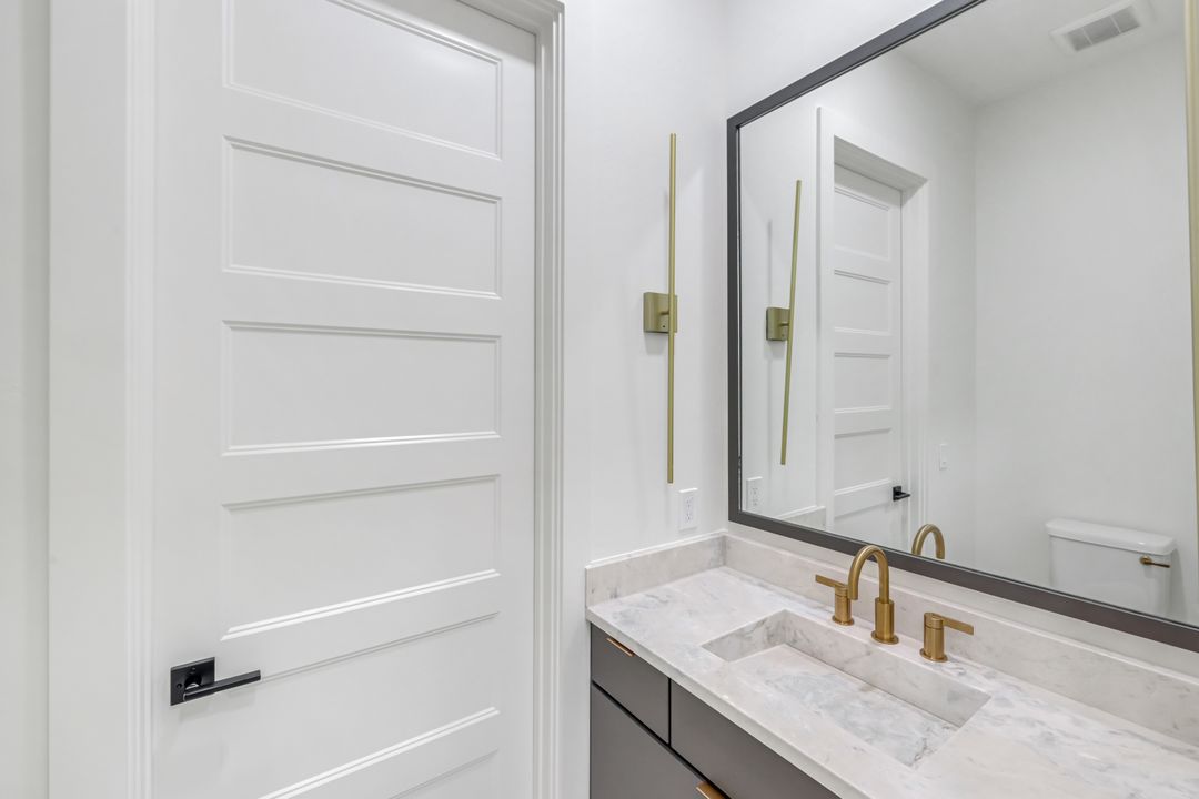 122 SW 58th St, Cape Coral, FL 33914