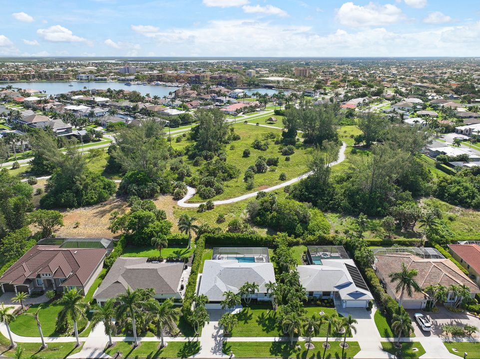 593 Somerset Ct, Marco Island, FL 34145