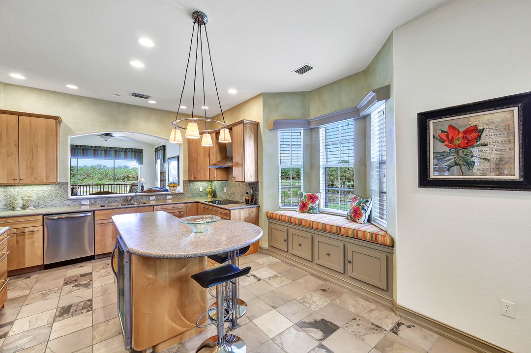 10101 Bellavista Cir  #804, Miromar Lakes, FL 33913