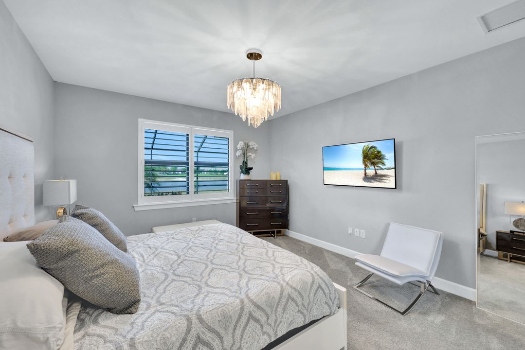 19572 Utopia Ln, Estero, FL 33913
