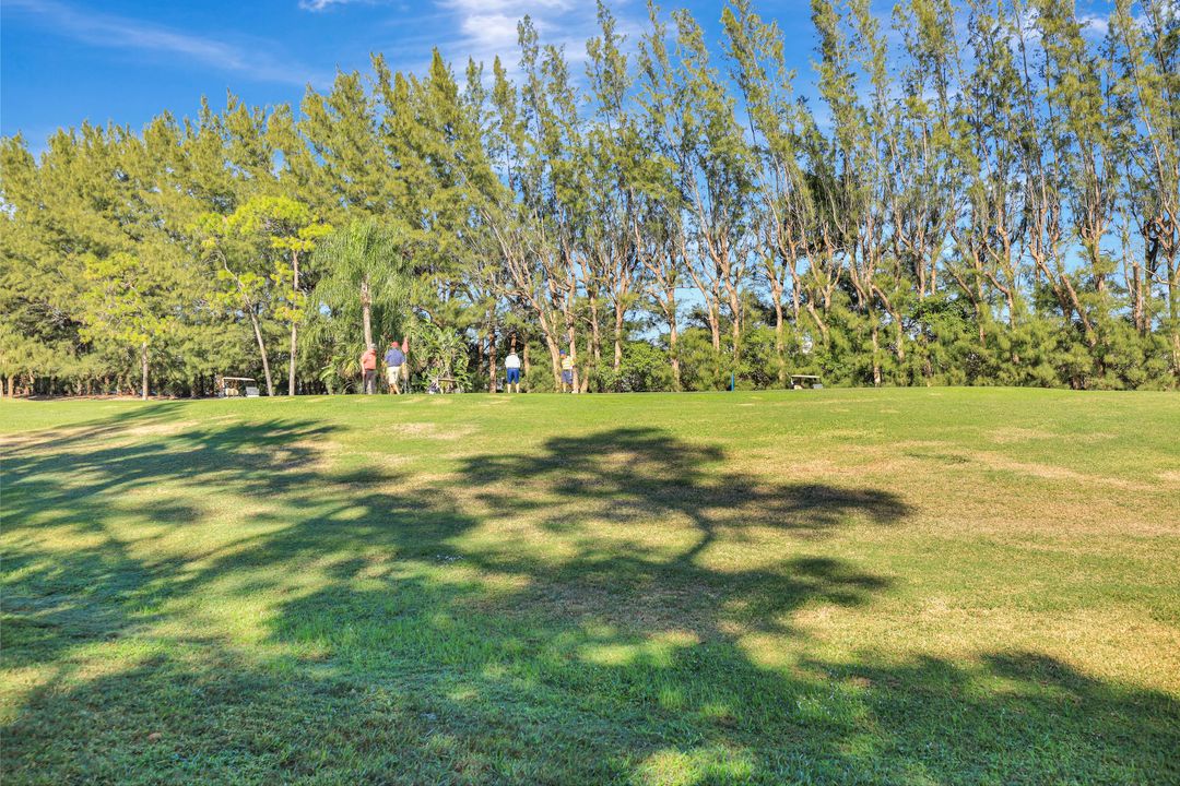 499 Forest Lakes Blvd #312, Naples, FL 34105