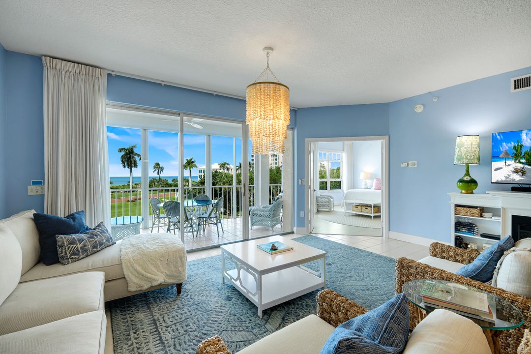 260 Barefoot Beach Blvd #204, Bonita Springs, FL 34134