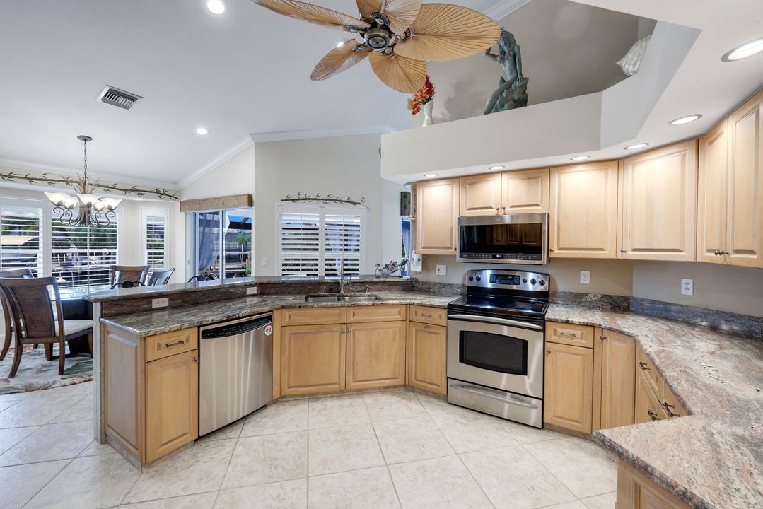 1771 Hummingbird Ct, Marco Island, FL 34145
