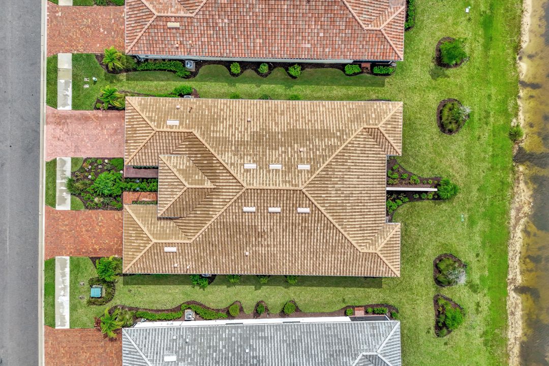 17408 Corsini Dr, Fort Myers, FL 33913