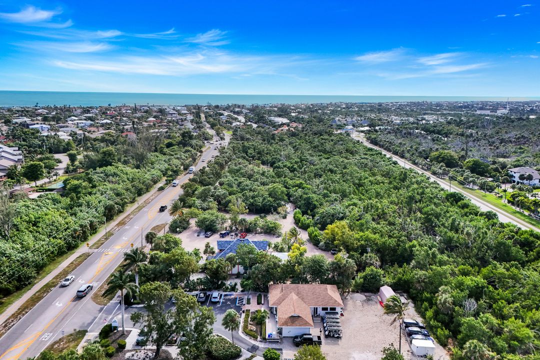 1177 Causeway Blvd, Sanibel, FL 33957