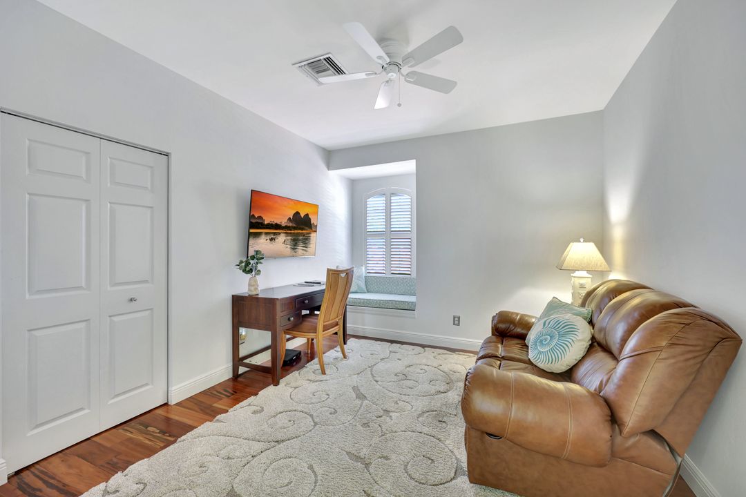 160 Waterside Cir #202, Marco Island, FL 34145