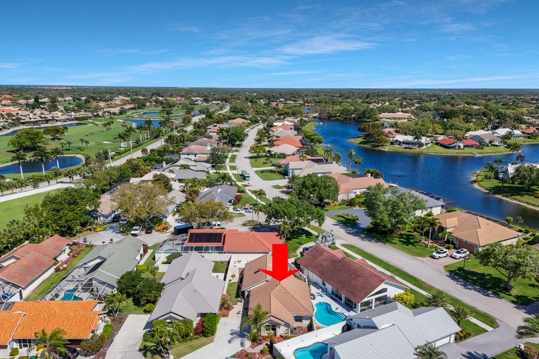 11054 Linnet Ln, Naples, FL 34119