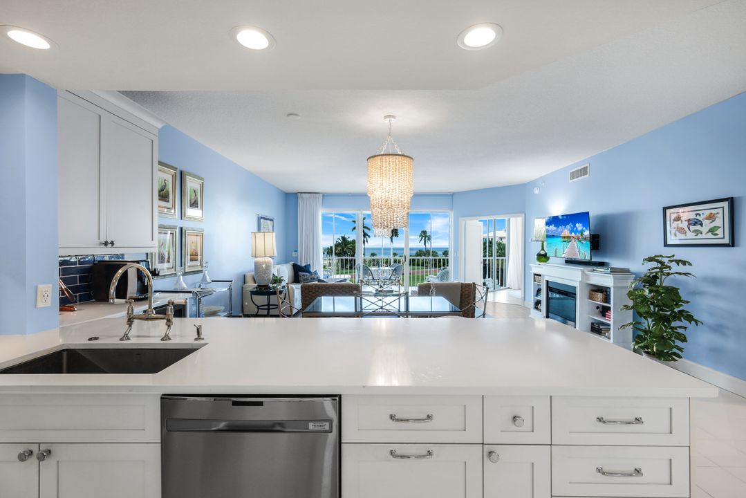 260 Barefoot Beach Blvd #204, Bonita Springs, FL 34134
