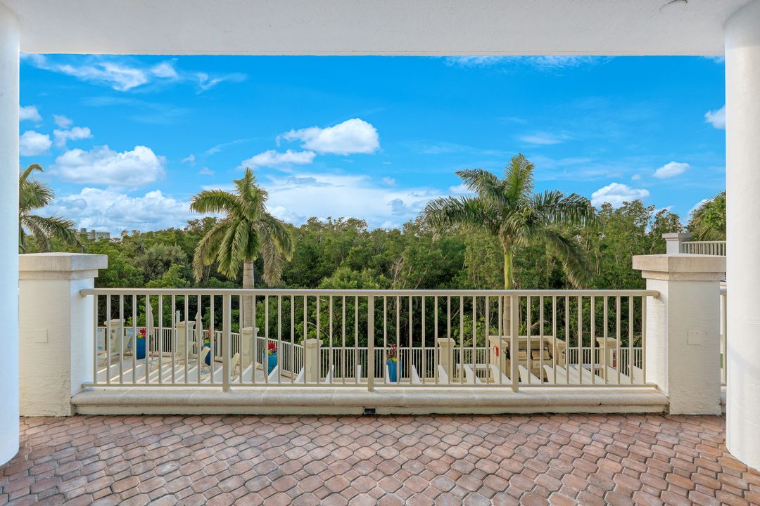 265 Indies Way #T03, Naples, FL 34110