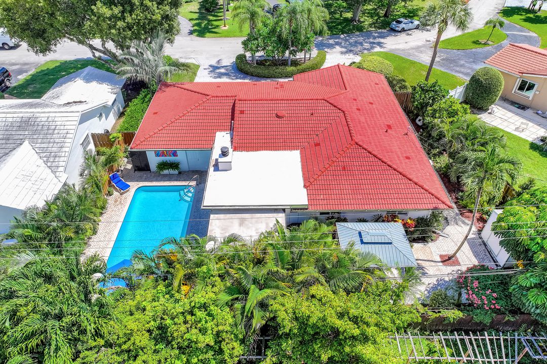 5779 NE 17th Ave, Fort Lauderdale, FL 33334