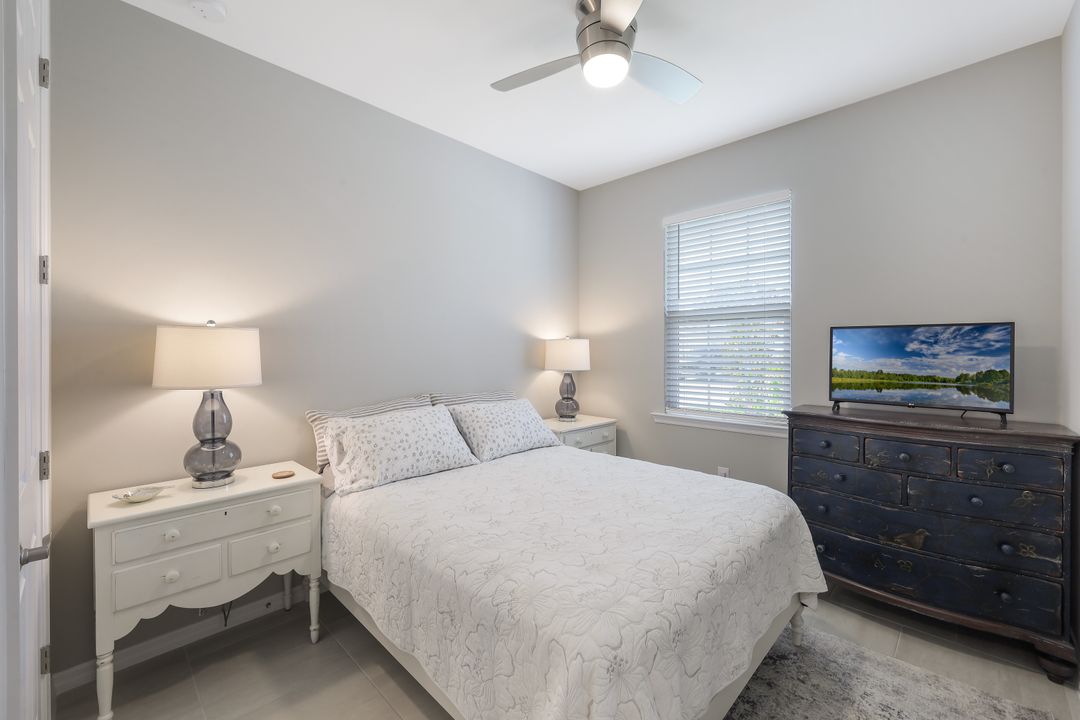 1114 Tranquil Brk Dr, Naples, FL 34114