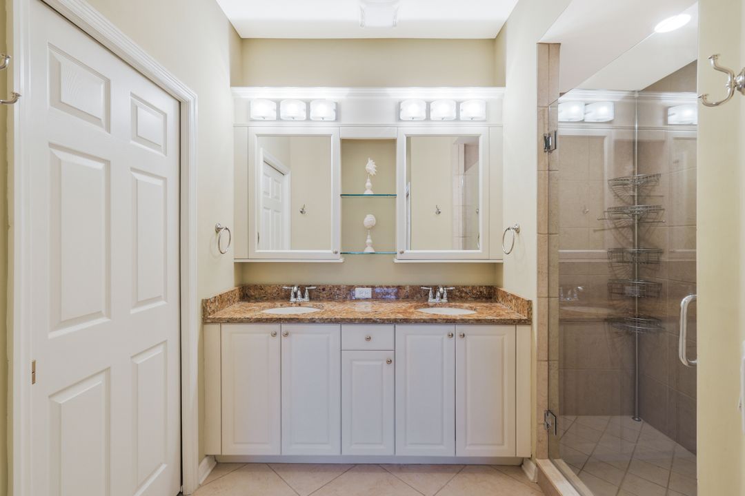 14537 Abaco Lakes Dr #202, Fort Myers, FL 33908