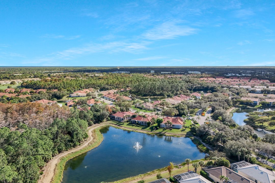 5852 Northridge Dr, Naples, FL 34110