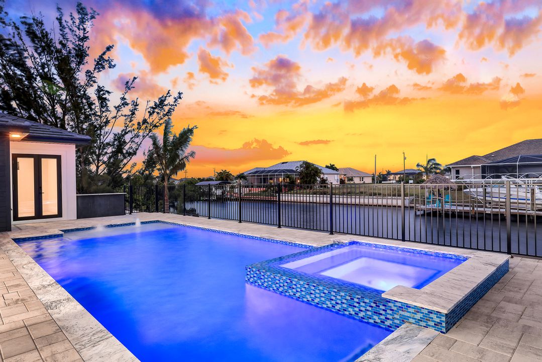 719 Old Burnt Store Rd N, Cape Coral, FL 33993