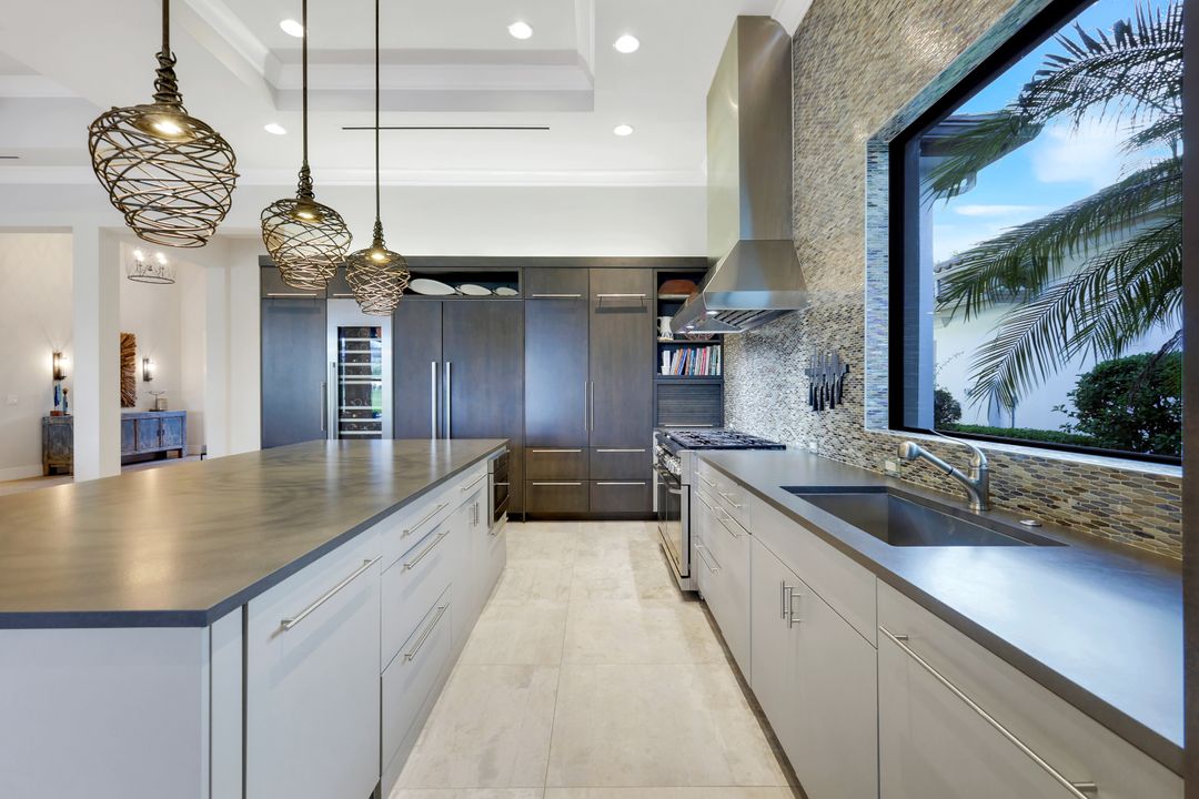 16455 Seneca Way, Naples, FL 34110