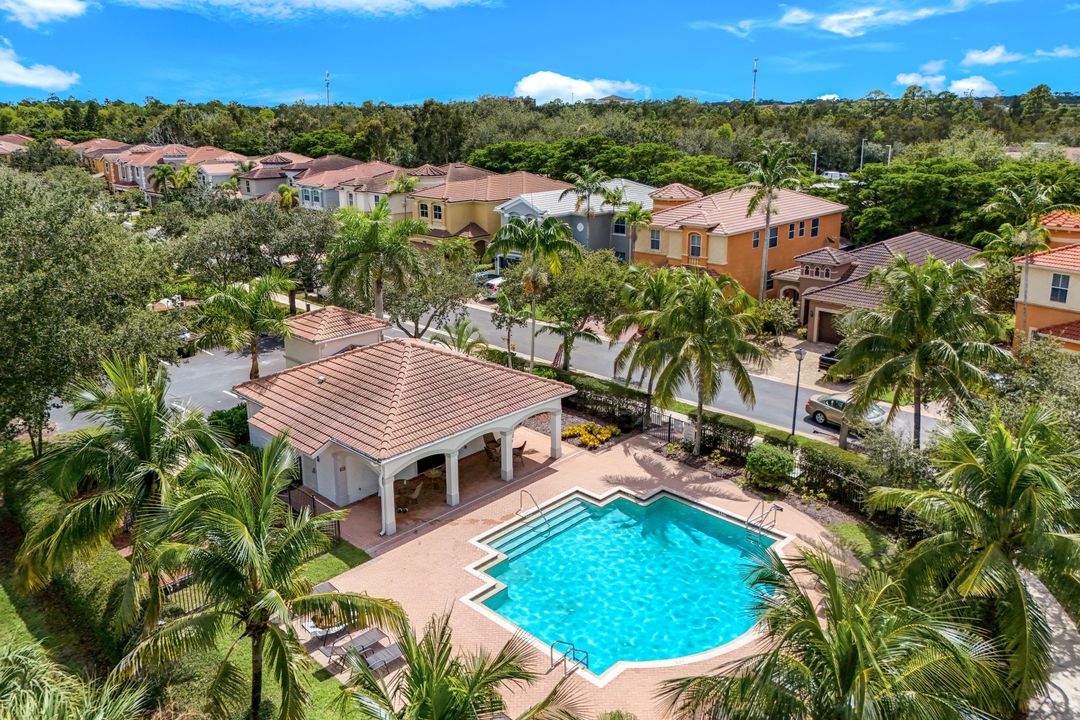 20621 E Silver Palm Dr, Estero, FL 33928