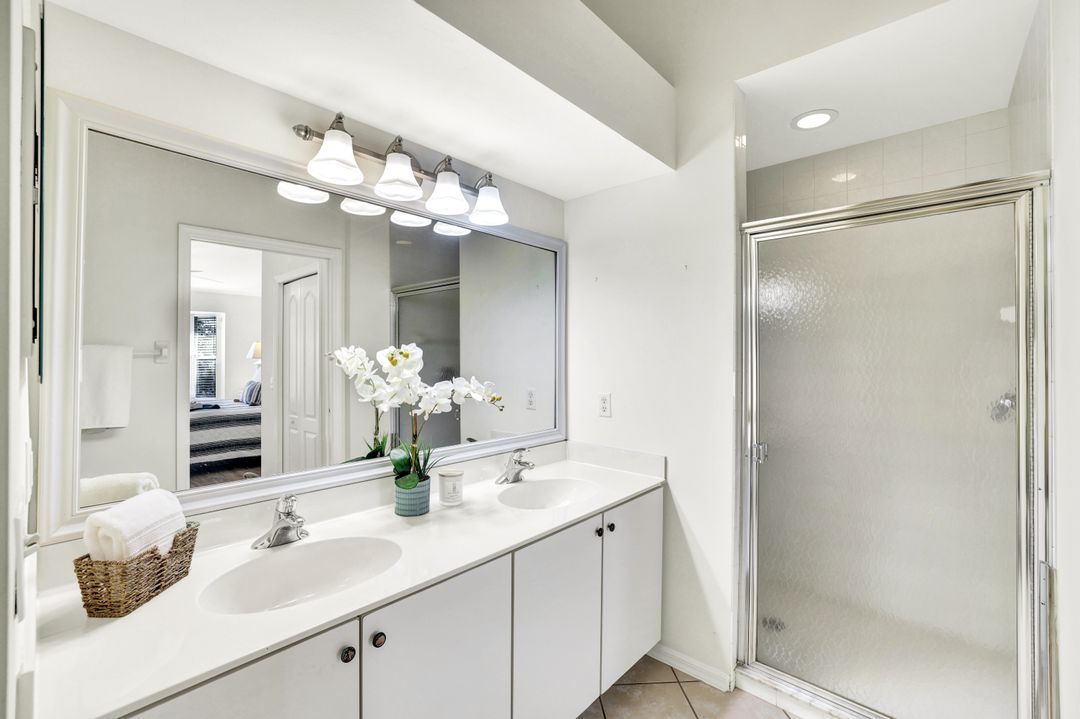 3715 Buttonwood Way #1722, Naples, FL 34112