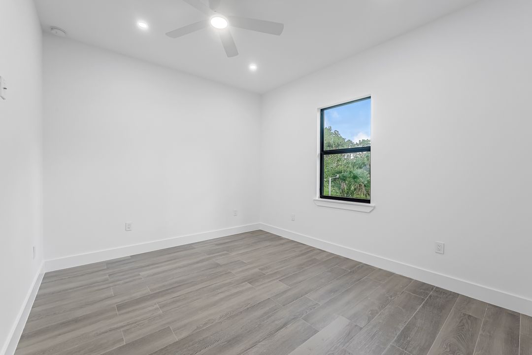 223 1st St SW, Naples, FL 34117