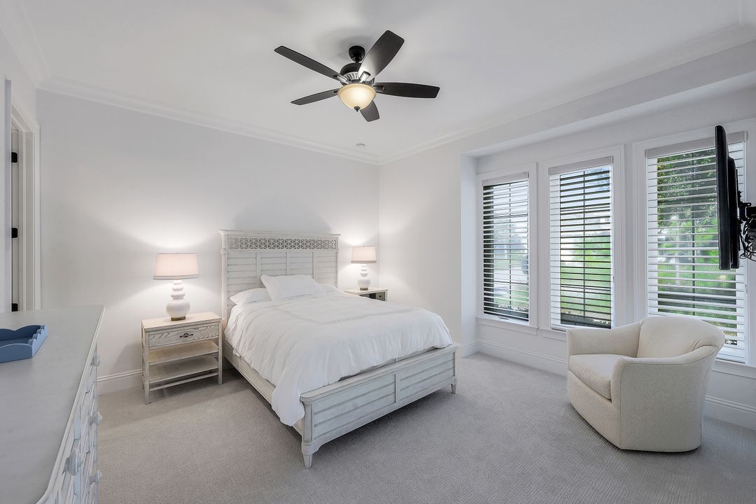 5154 Andros Dr, Naples, FL 34113
