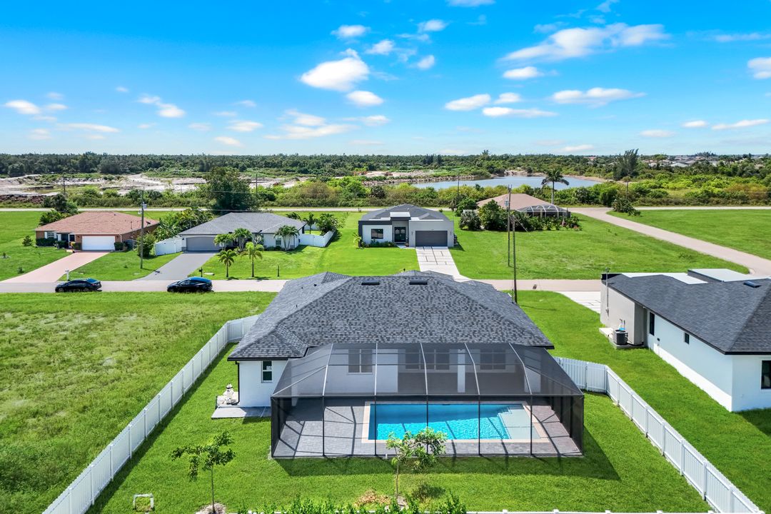 3923 NW 38th St, Cape Coral, FL 33993