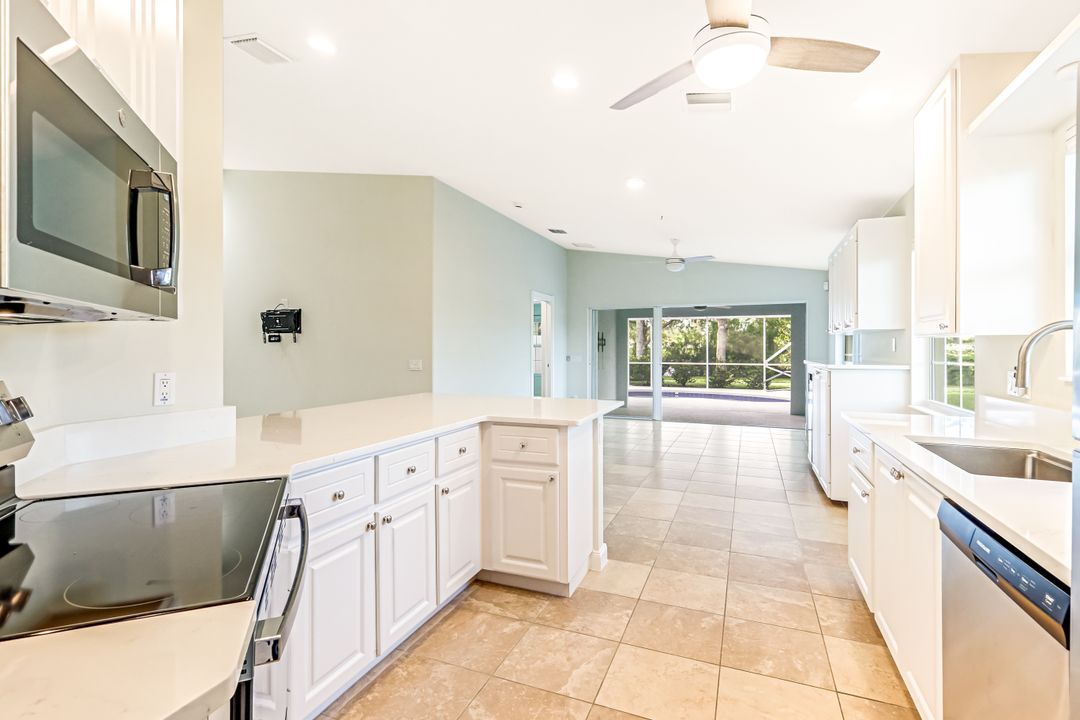 28832 Vermillion Ln, Bonita Springs, FL 34135