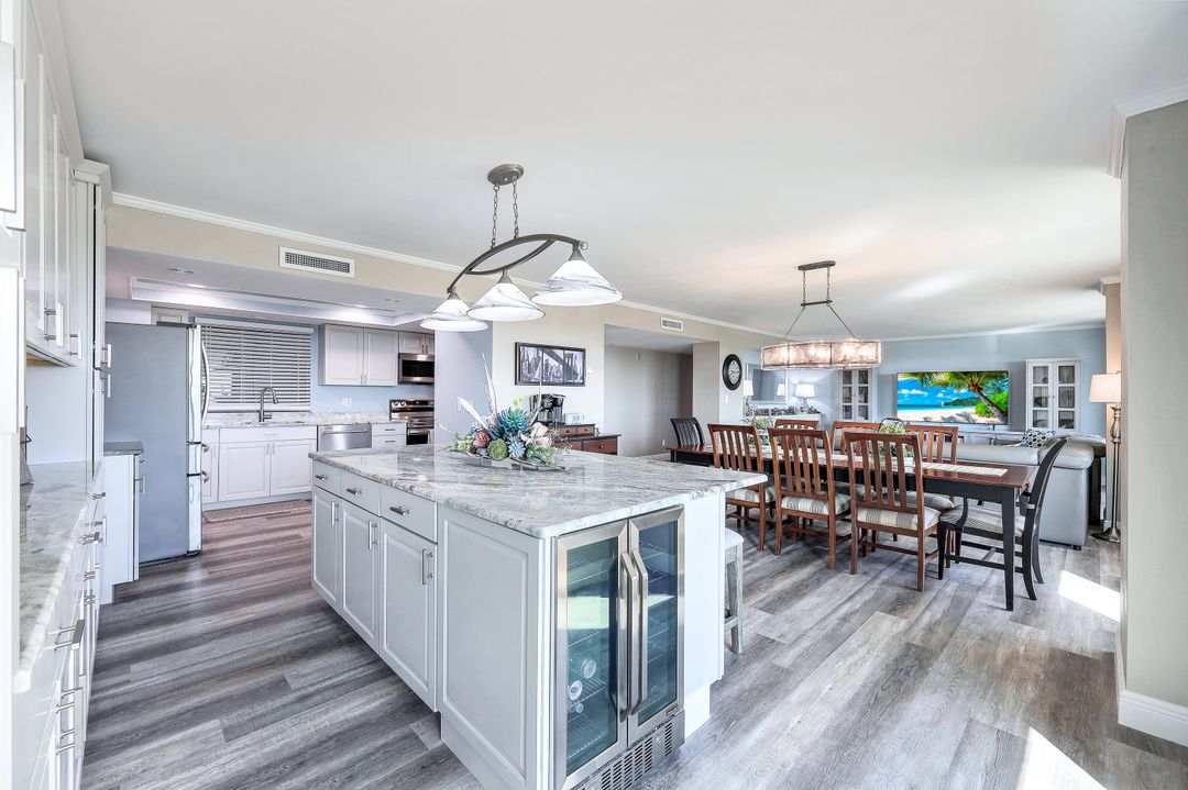 5260 S Landings Dr #809, Fort Myers, FL 33919