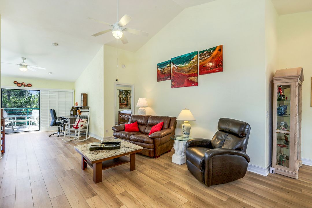 2294 Anchorage Ln #C, Naples, FL 34104